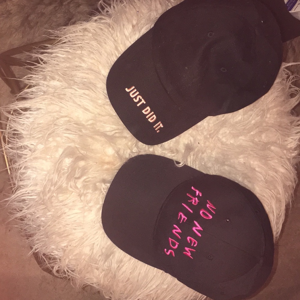 FASHION HATS